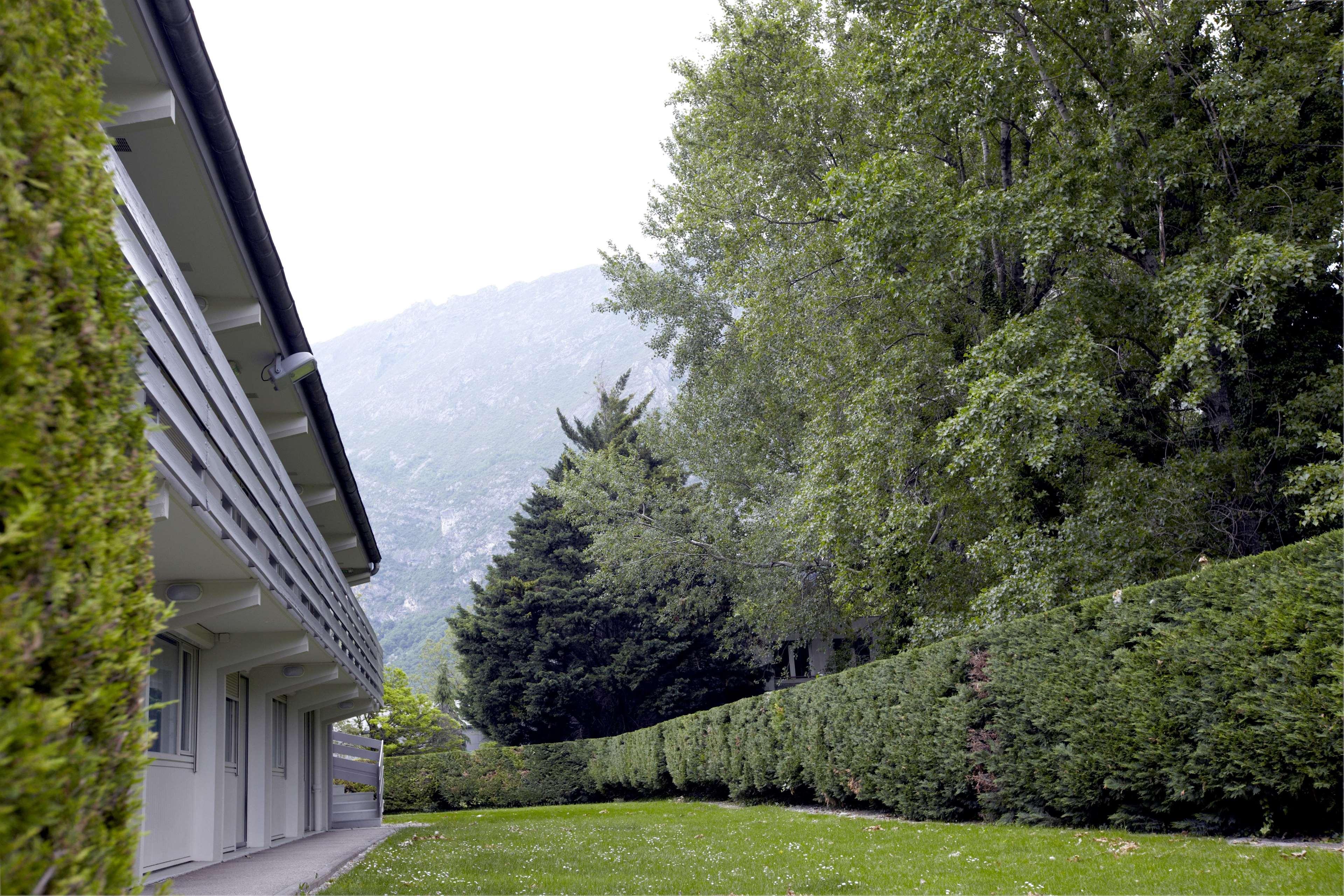 Campanile Grenoble Nord - Saint-Egreve Hotel Eksteriør billede